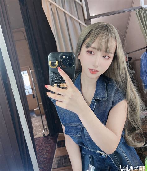 Karen Yuzuriha (楪カレン): A Comprehensive Guide to Her .